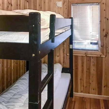 Prázdninový dům 3 Bedroom Cozy In